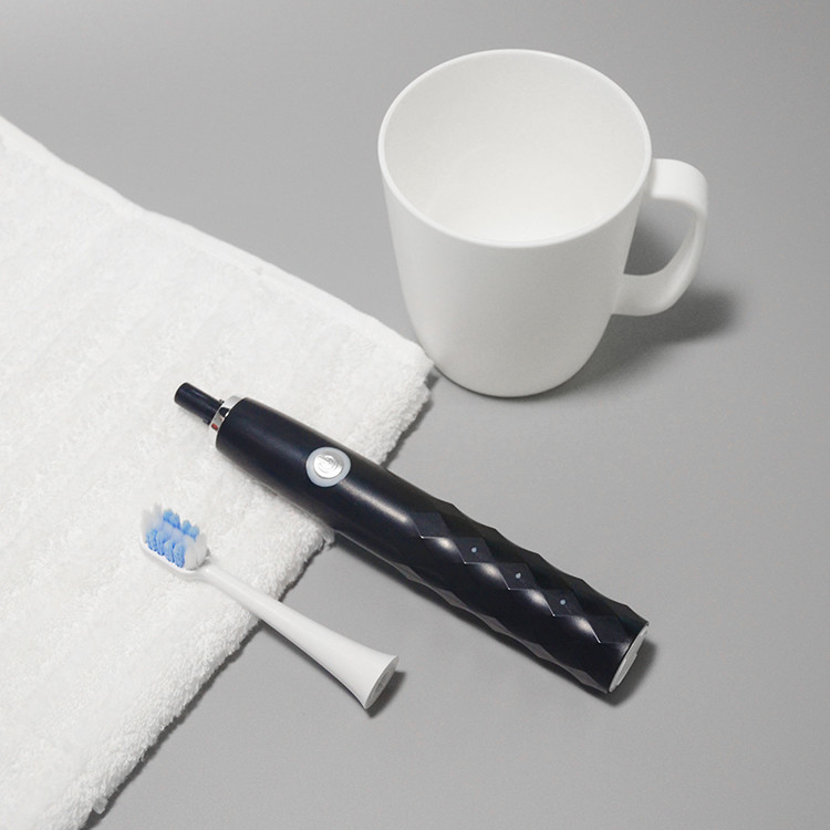 Verschiedene Zustände elektrische Zahnbürsten-starker Sonic Cleaning Accepted Rechargeable Toothbrush-Klage von Zähnen und von Zahnfleisch